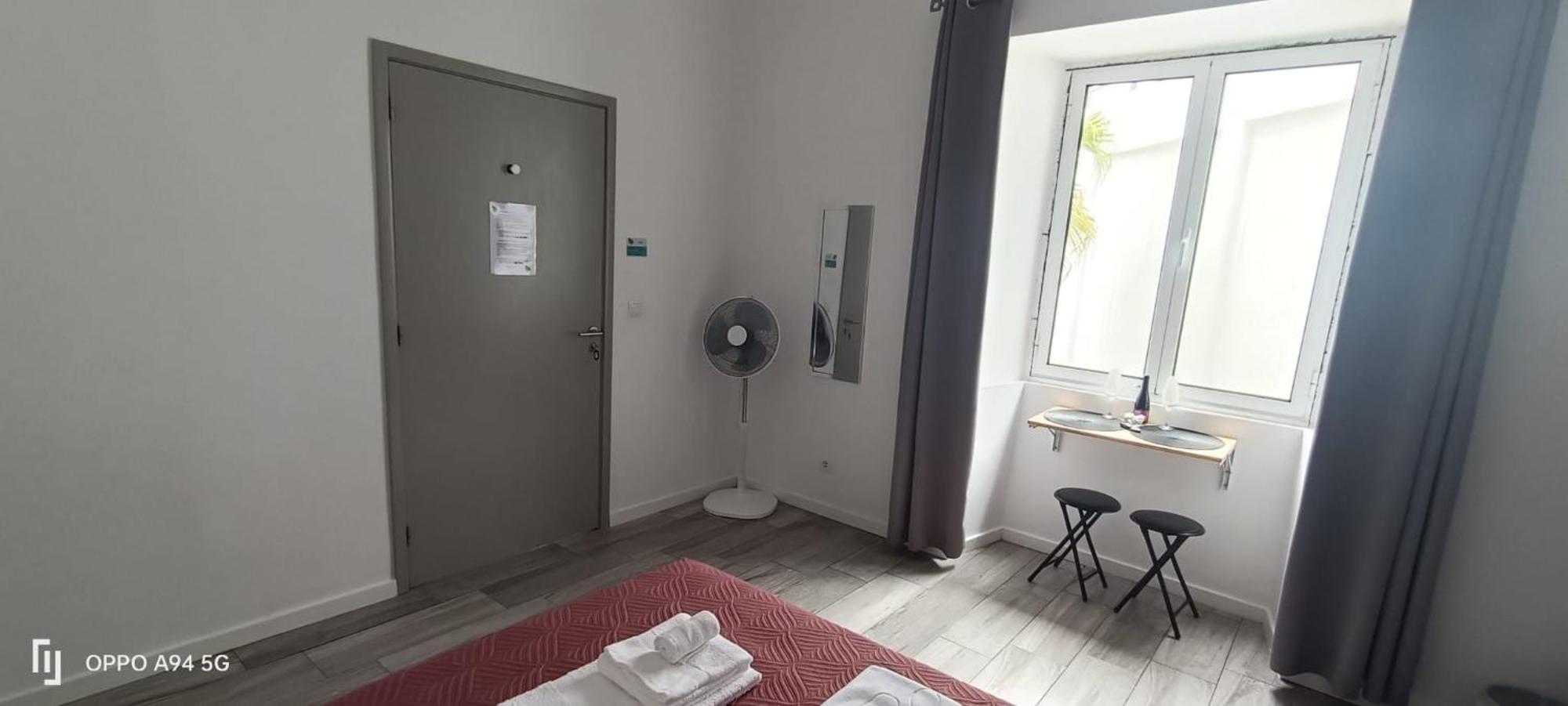 Seaside House Hotel ปอนตาเดลกาดา ภายนอก รูปภาพ