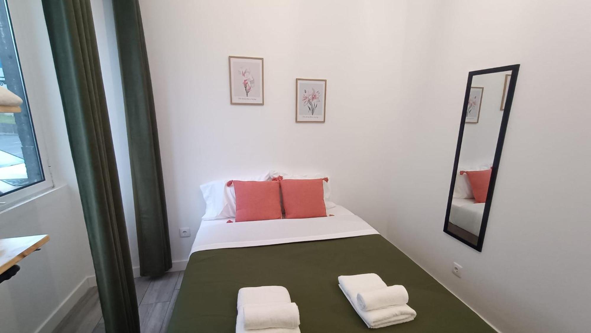 Seaside House Hotel ปอนตาเดลกาดา ภายนอก รูปภาพ